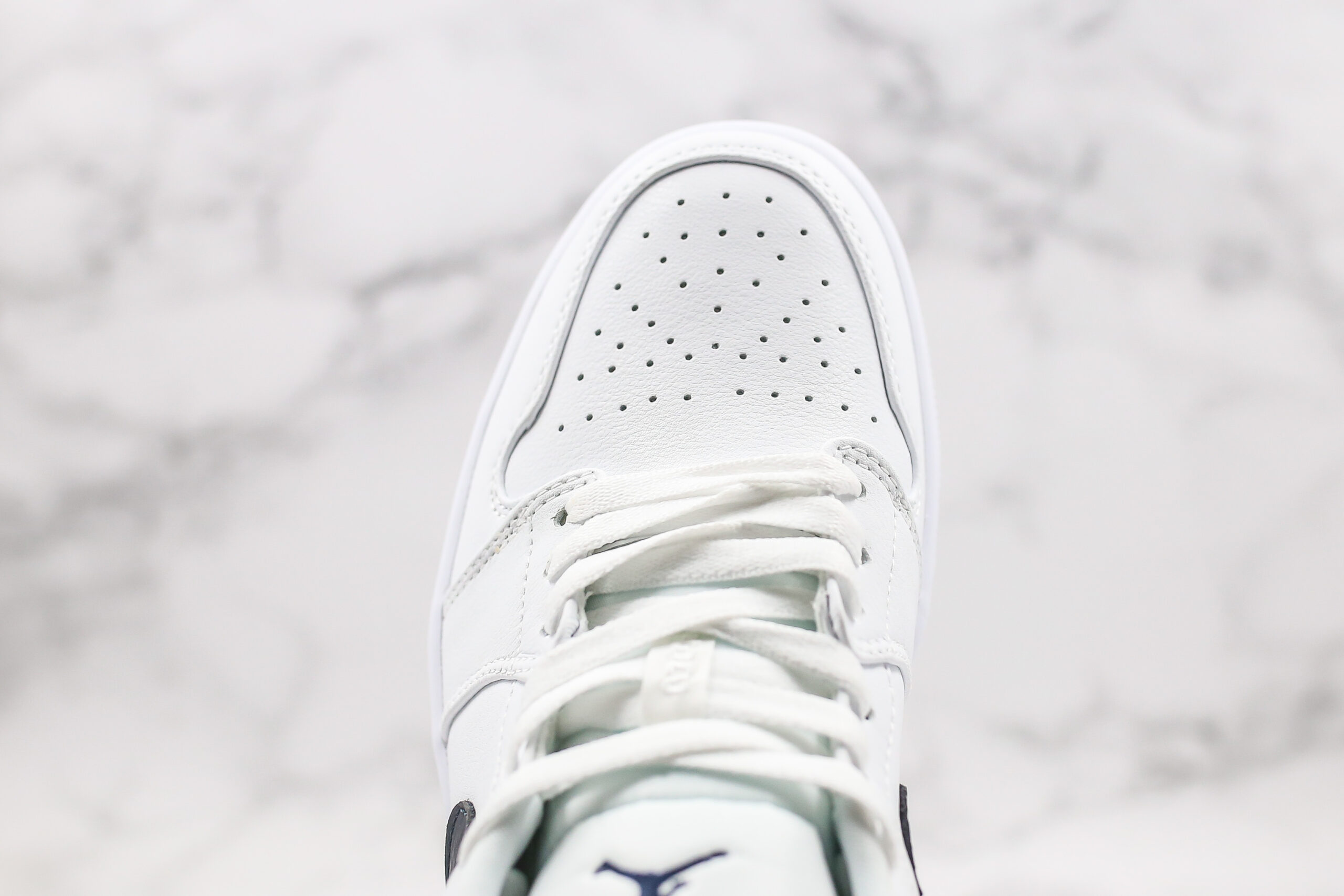 Nike Air Jordan 1 Low 2026 | Drip Kickz Nike Air Jordan 1 Low - Image 3