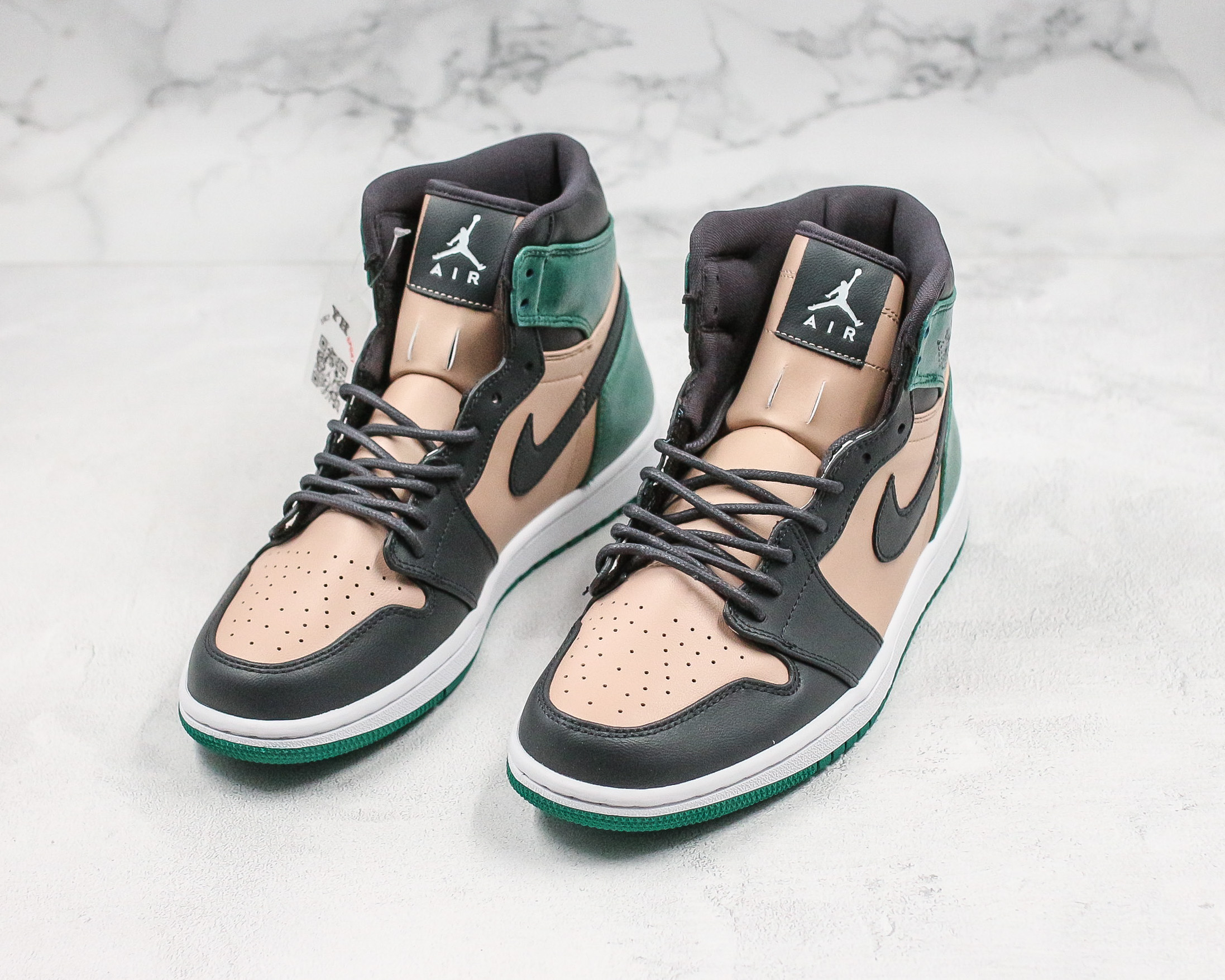 NIKE Air Jordan 1 Retro High 2026 | Drip Kickz NIKE Air Jordan 1 Retro High - Image 2