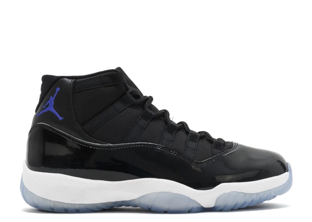 NIKE AIR JORDAN 11 BLACK AND WHITE – Drip Kickz