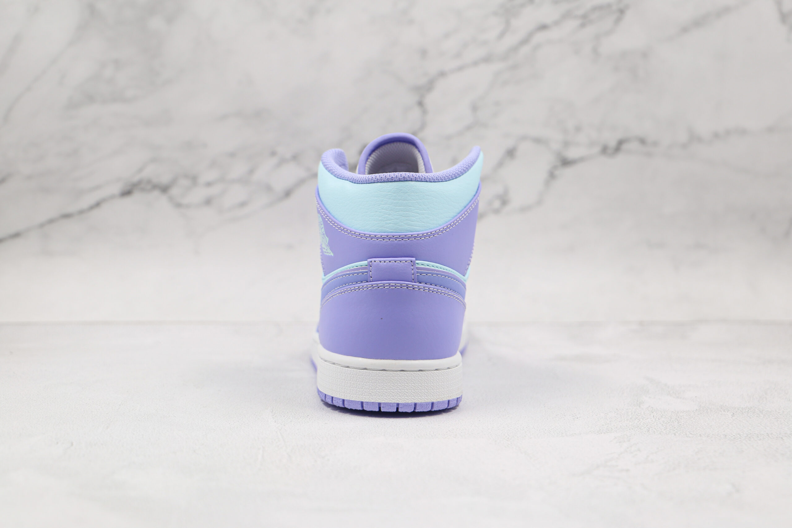 NIKE Air Jordan aj1 mid 2026 | Drip Kickz NIKE Air Jordan aj1 mid - Image 6