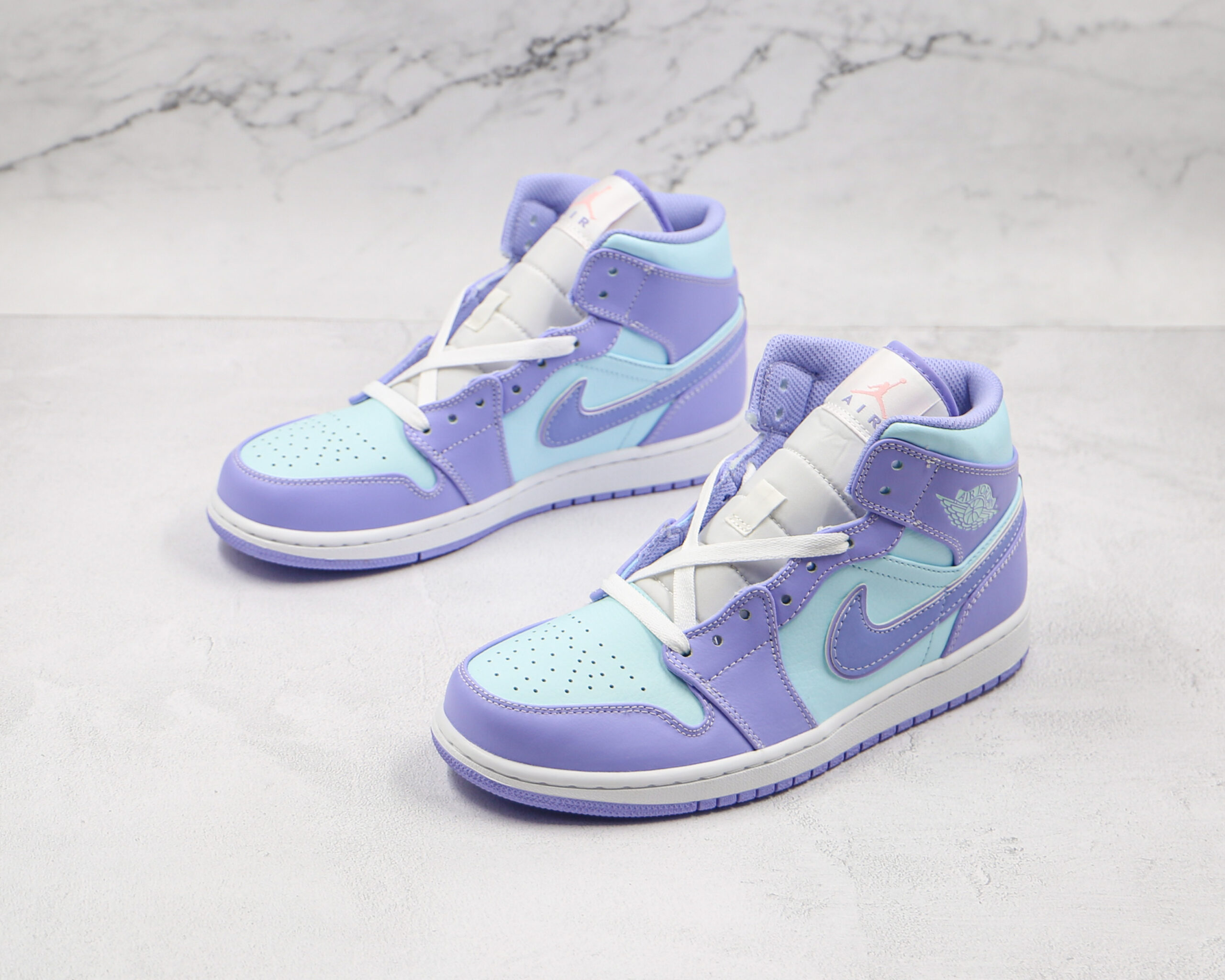 NIKE Air Jordan aj1 mid 2026 | Drip Kickz NIKE Air Jordan aj1 mid - Image 2