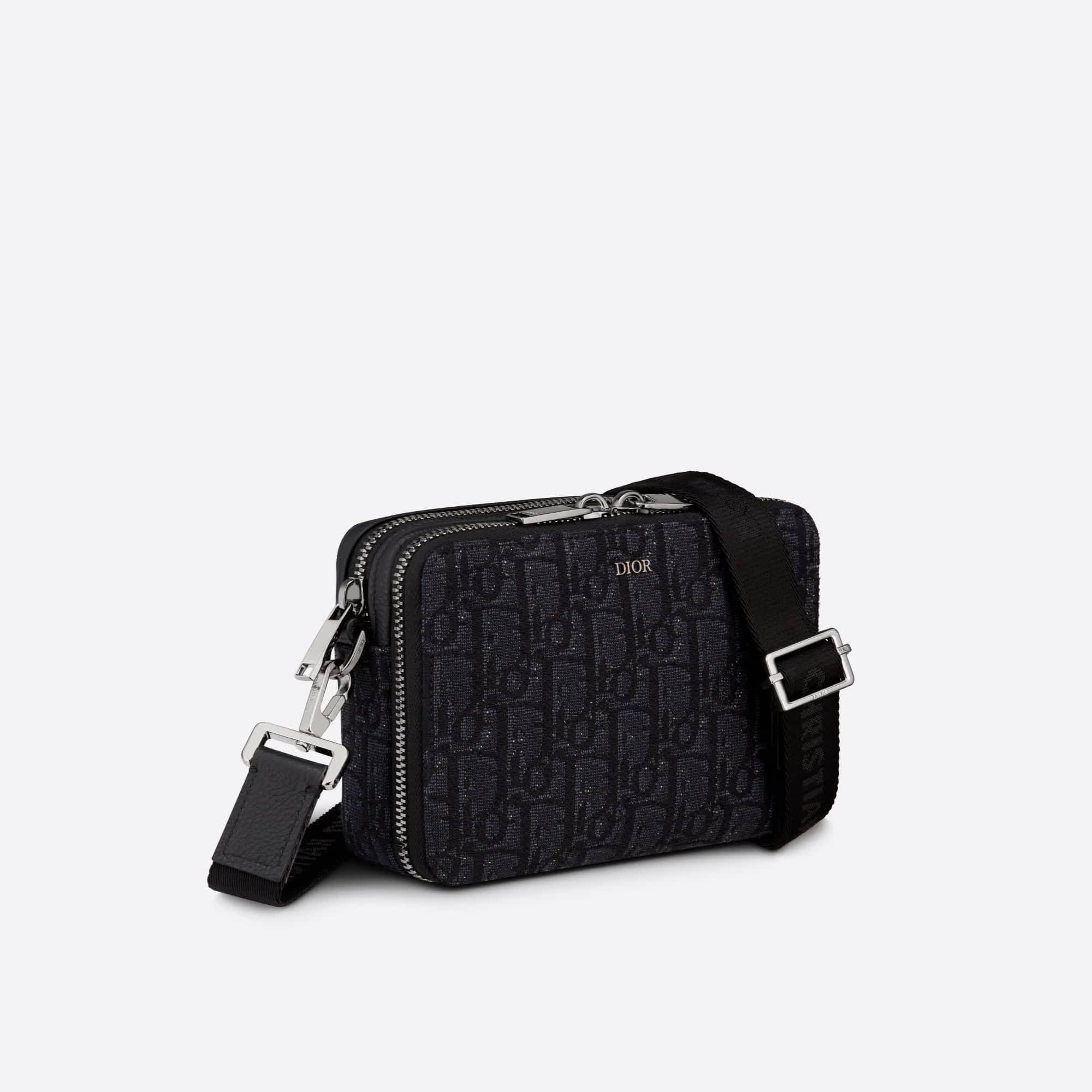 DIOR POUCH WITH SHOULDER STRAP – BLACK 2026 | Drip Kickz DIOR POUCH WITH SHOULDER STRAP – BLACK - Image 2