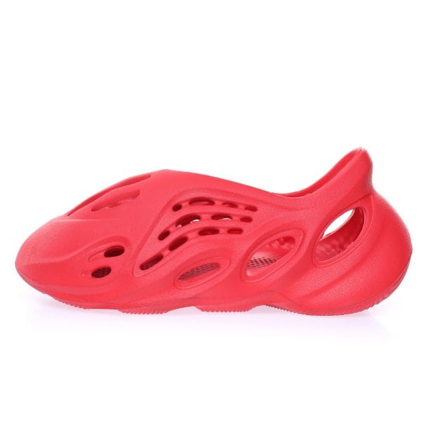 Yeezy Foam RNR Vermillion 2026 | Drip Kickz Yeezy Foam RNR Vermillion