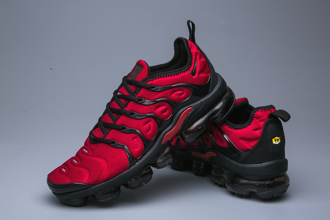 NIKE Air Vapormax Tn Plus Red and black 2026 | Drip Kickz NIKE Air Vapormax Tn Plus Red and black - Image 4