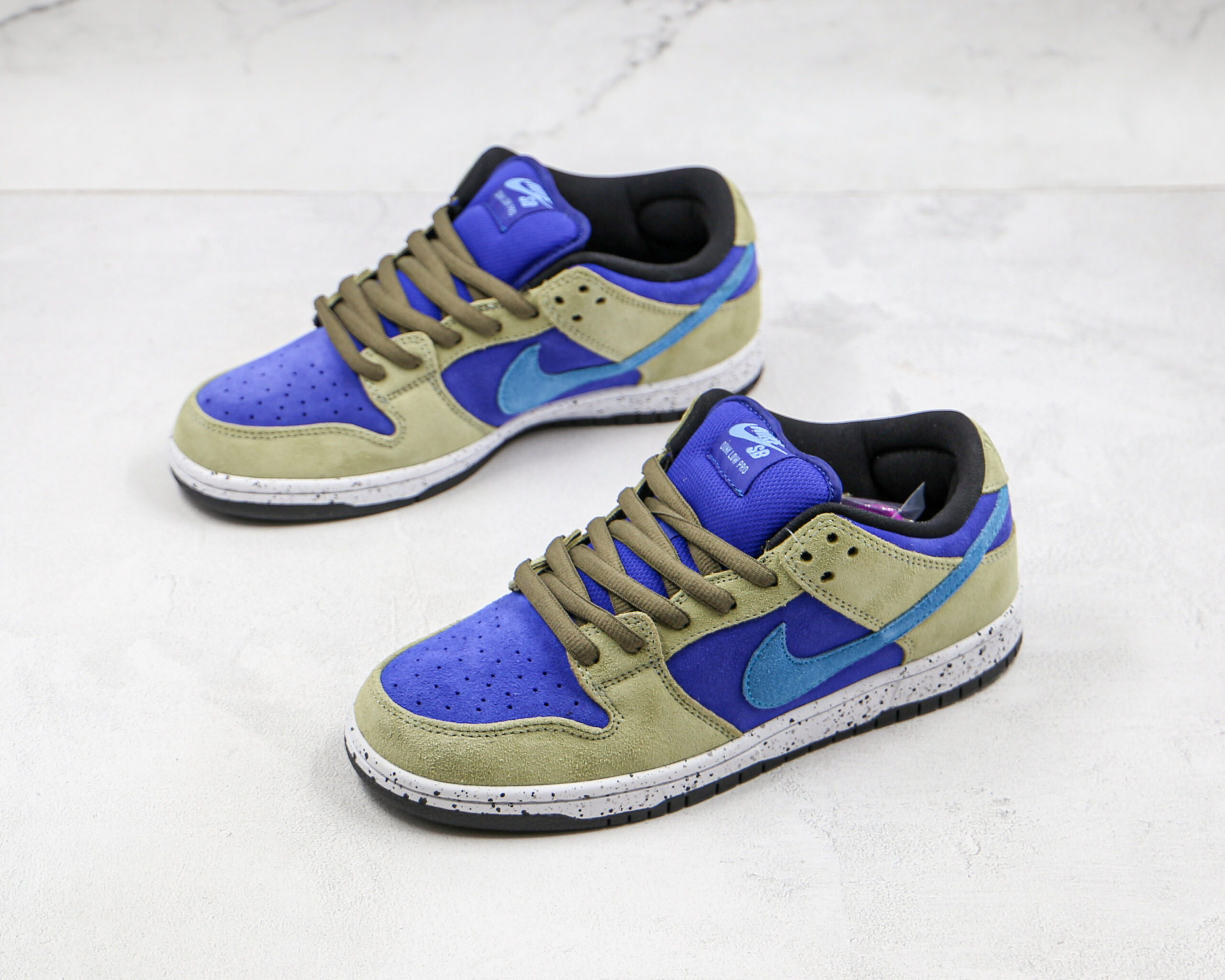 NIKE SB Dunk Low “Celadon” 2026 | Drip Kickz NIKE SB Dunk Low “Celadon” - Image 2