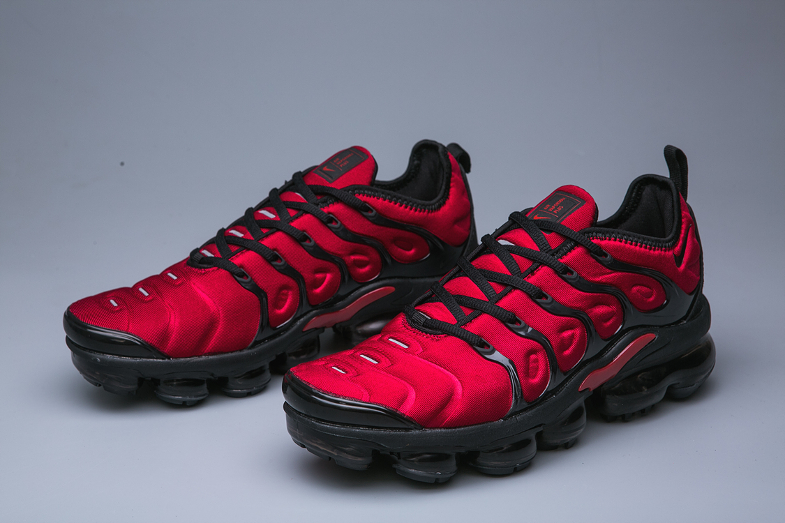 NIKE Air Vapormax Tn Plus Red and black 2026 | Drip Kickz NIKE Air Vapormax Tn Plus Red and black - Image 2