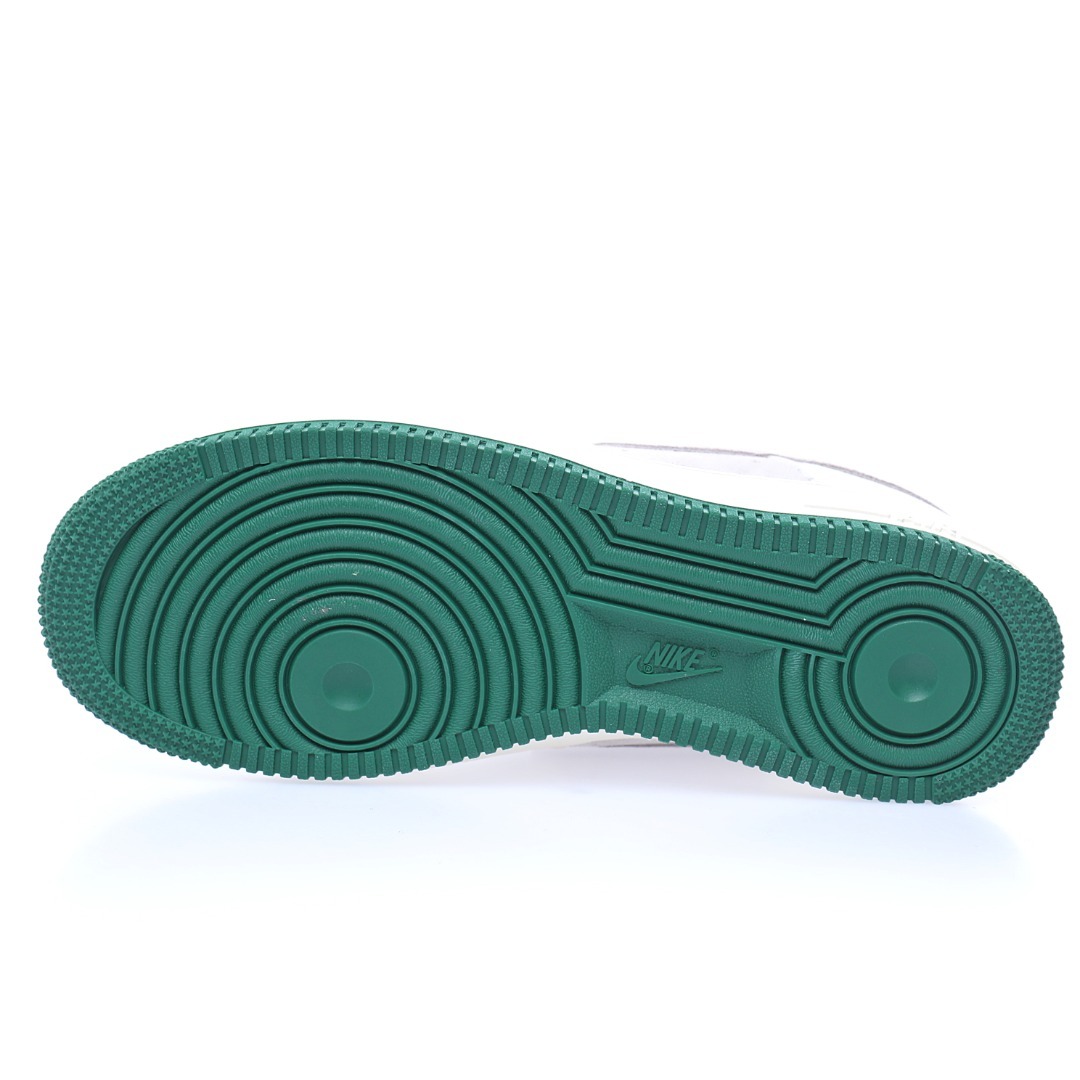 Nike Air Force 1´07 Low Suede"Sail/Green/Green" 2026 | Drip Kickz Nike Air Force 1´07 Low Suede"Sail/Green/Green" - Image 5