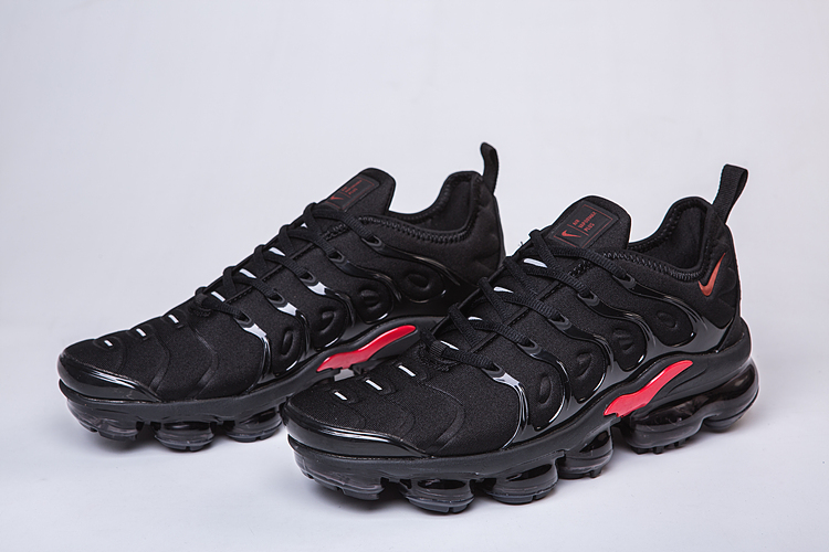 NIKE Air Vapormax Tn Plus Black and red 2026 | Drip Kickz NIKE Air Vapormax Tn Plus Black and red - Image 2