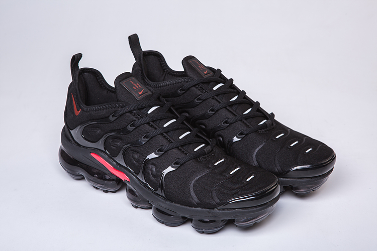 NIKE Air Vapormax Tn Plus Black and red 2026 | Drip Kickz NIKE Air Vapormax Tn Plus Black and red - Image 3