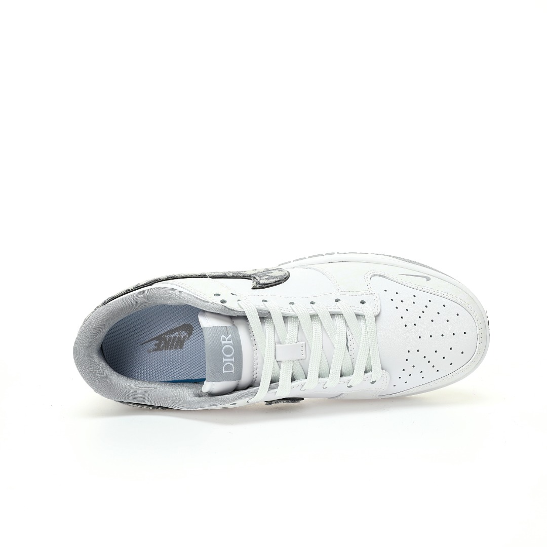 Nike SB Dunk Low"Dior" 2026 | Drip Kickz Nike SB Dunk Low"Dior" - Image 4