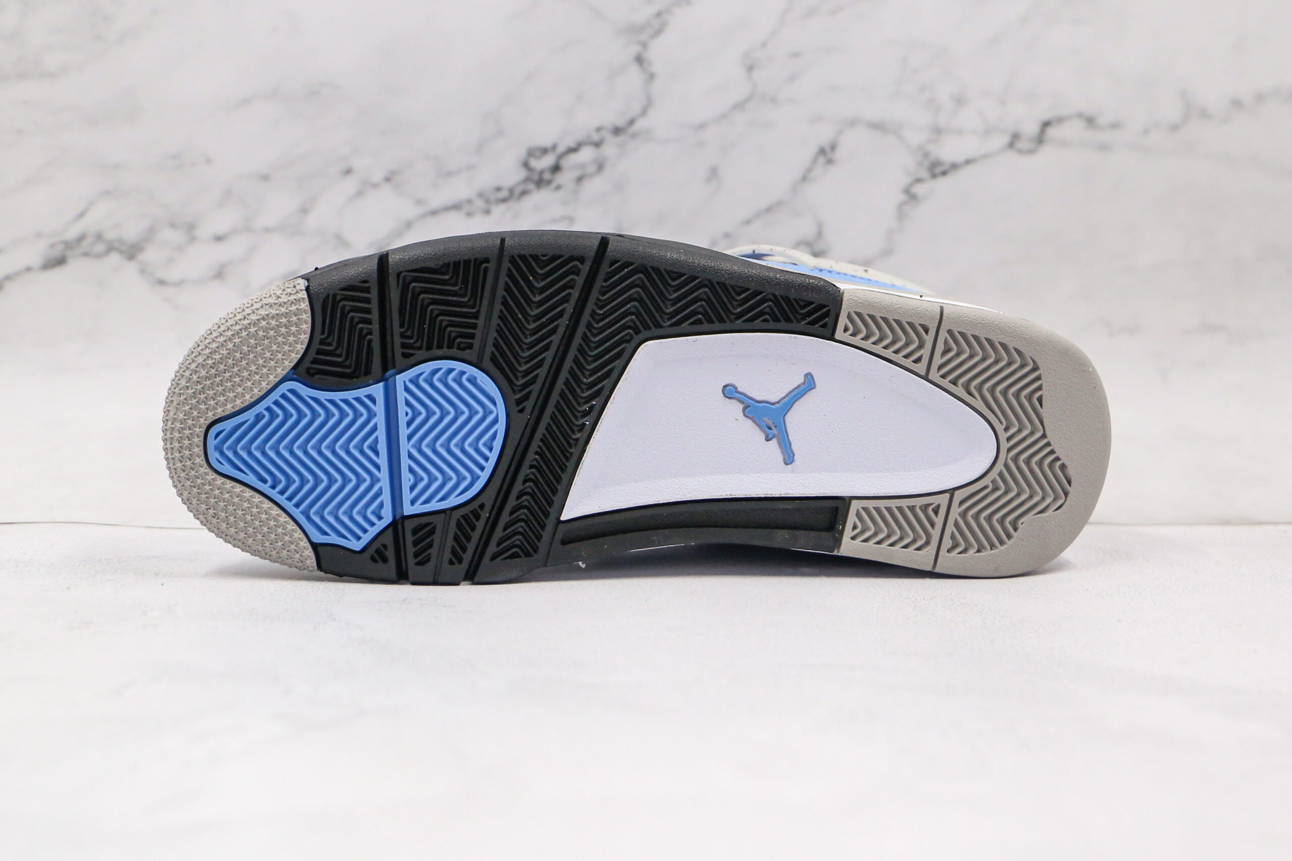 NIKE Air Jordan 4 SE “University Blue” 2026 | Drip Kickz NIKE Air Jordan 4 SE “University Blue” - Image 7