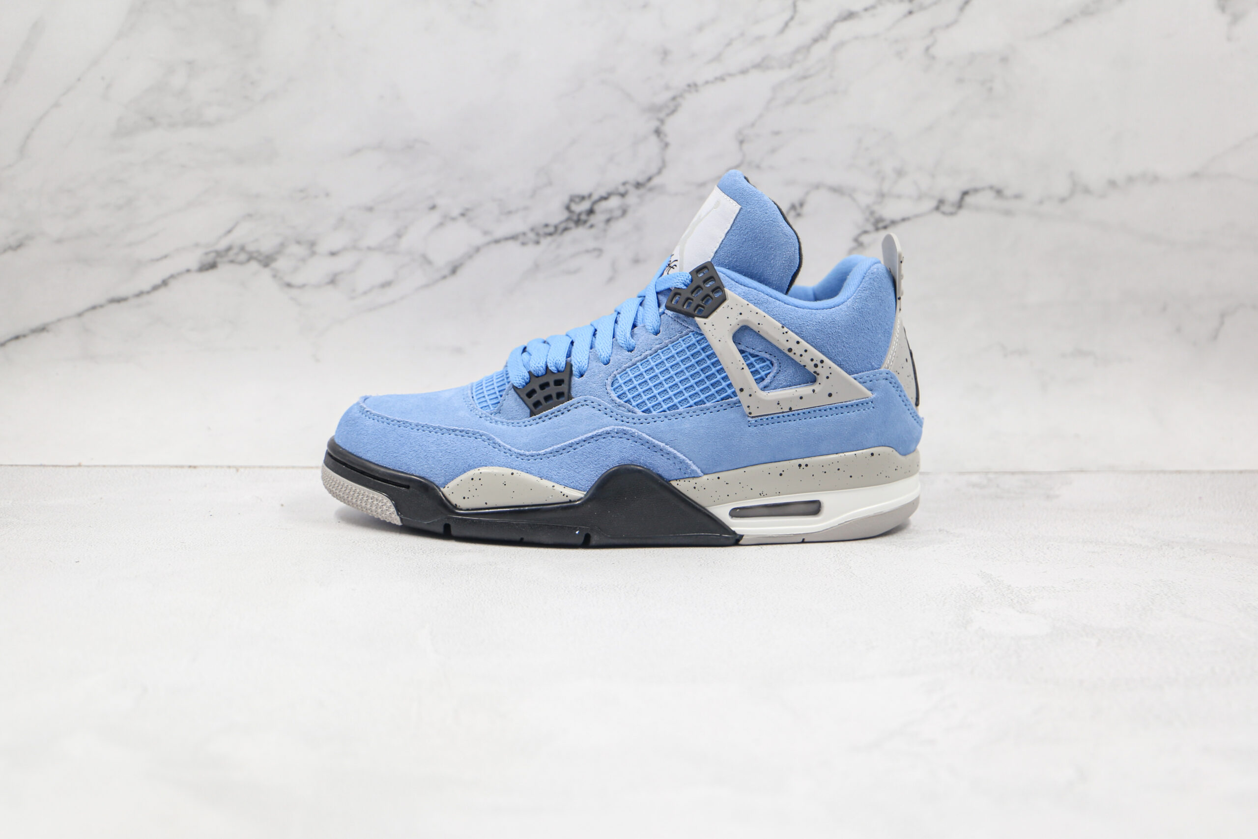 NIKE Air Jordan 4 SE “University Blue” 2026 | Drip Kickz NIKE Air Jordan 4 SE “University Blue”