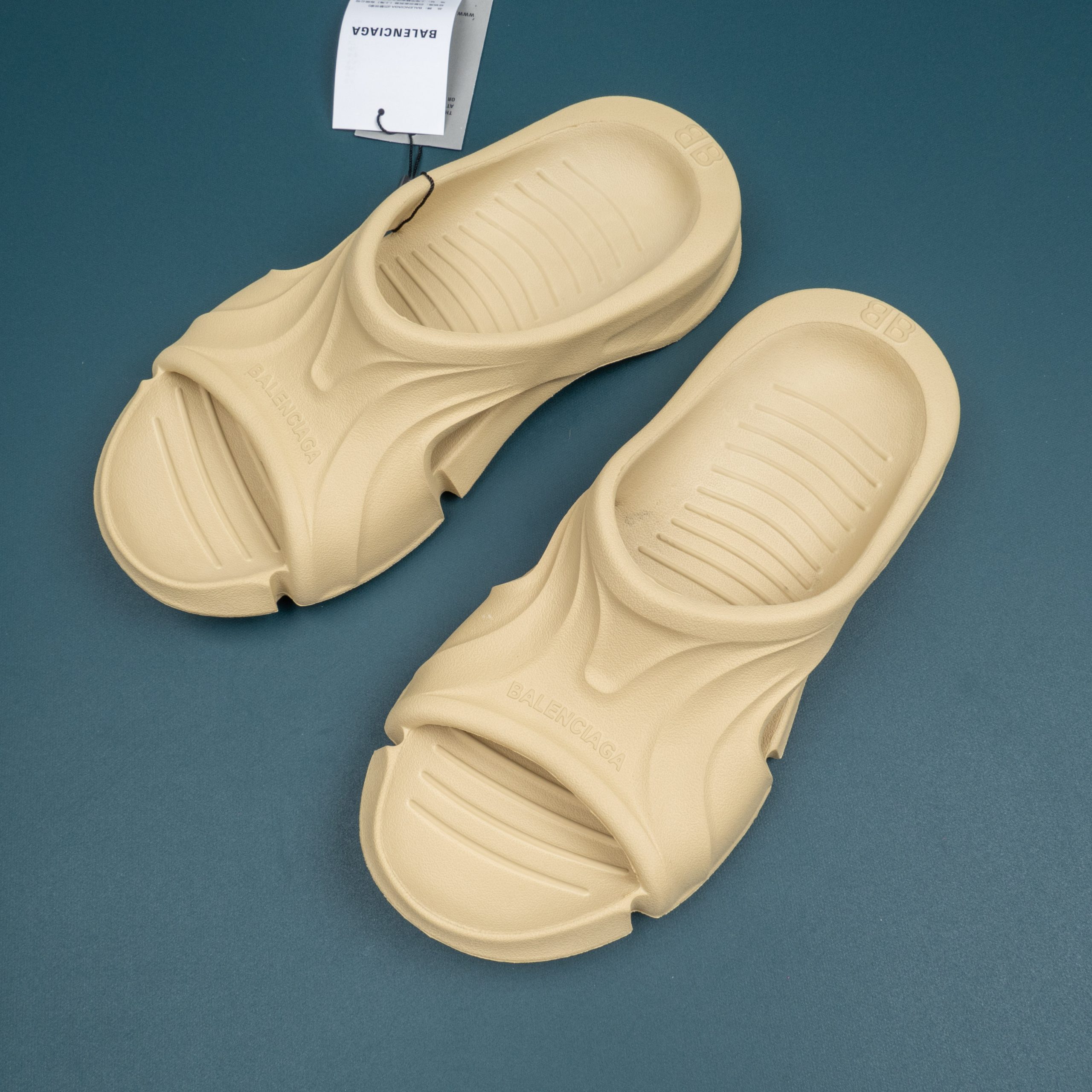 Balenciaga RUNNER 2026 | Drip Kickz Balenciaga RUNNER
