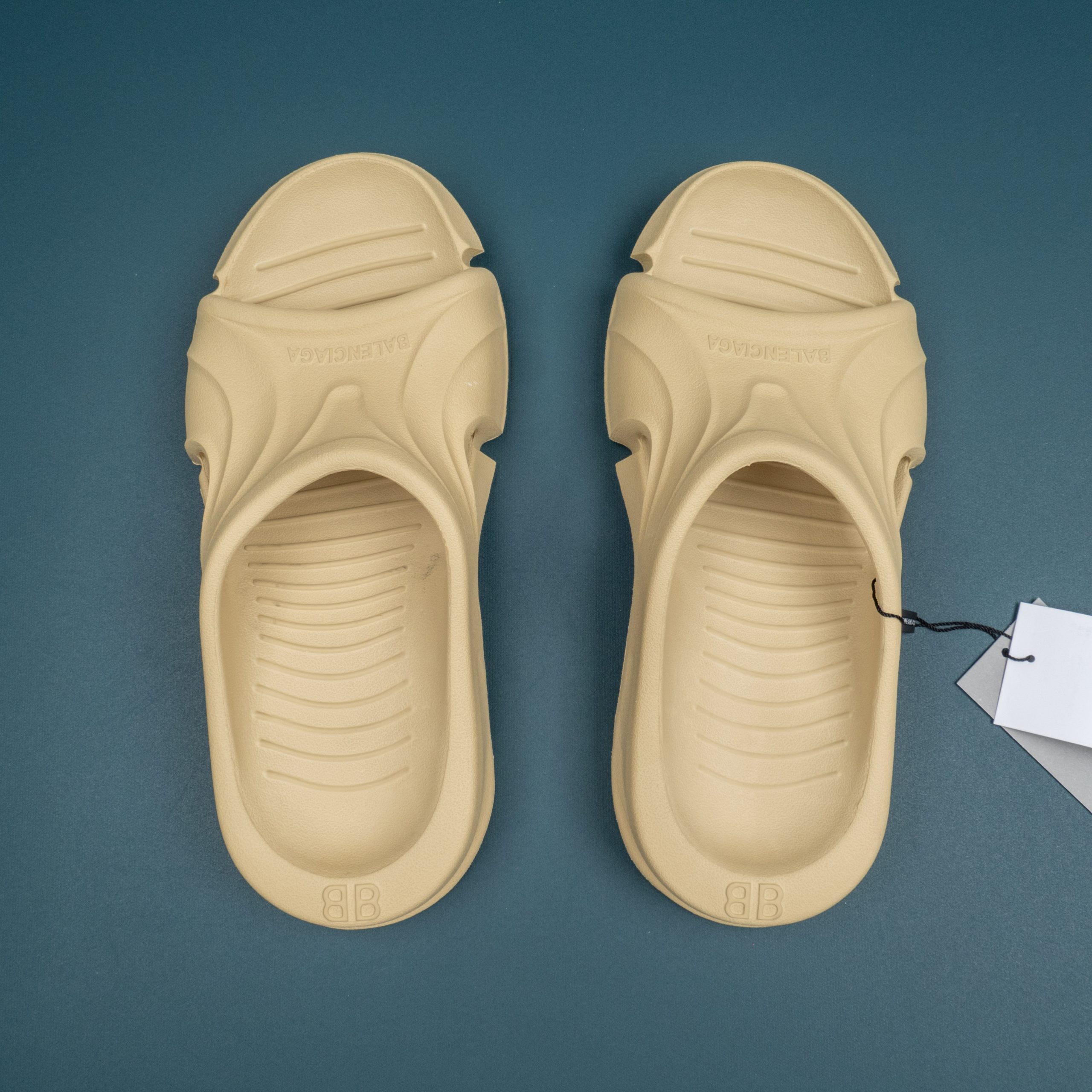 Balenciaga RUNNER 2026 | Drip Kickz Balenciaga RUNNER - Image 2