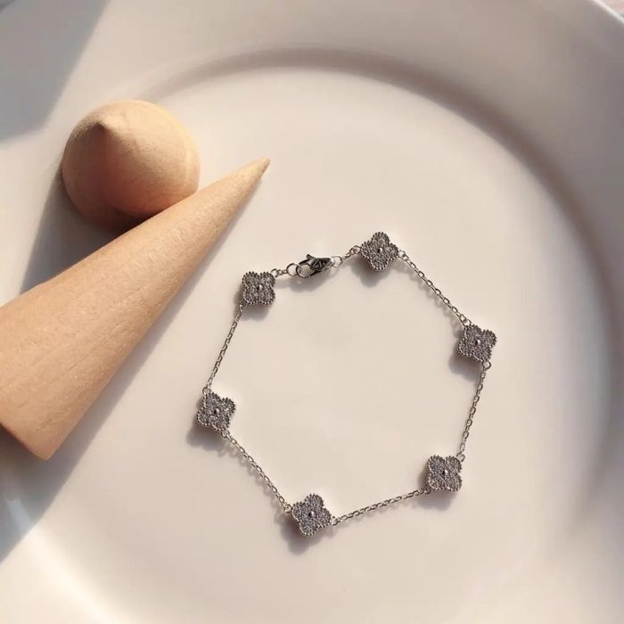 Van Cleef & Arpels Bracelet 2026 | Drip Kickz Van Cleef & Arpels Bracelet
