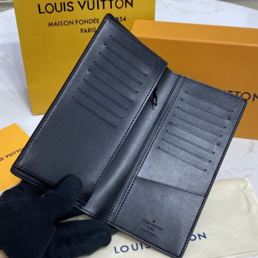 LV Wallet - Image 4