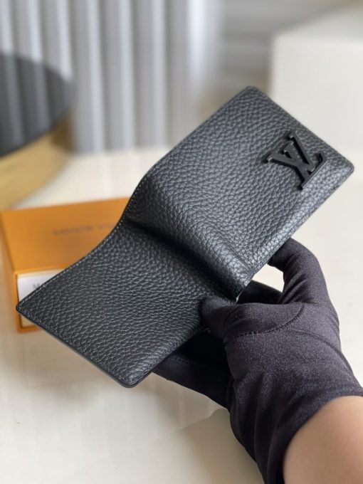 LV Wallet - Image 4