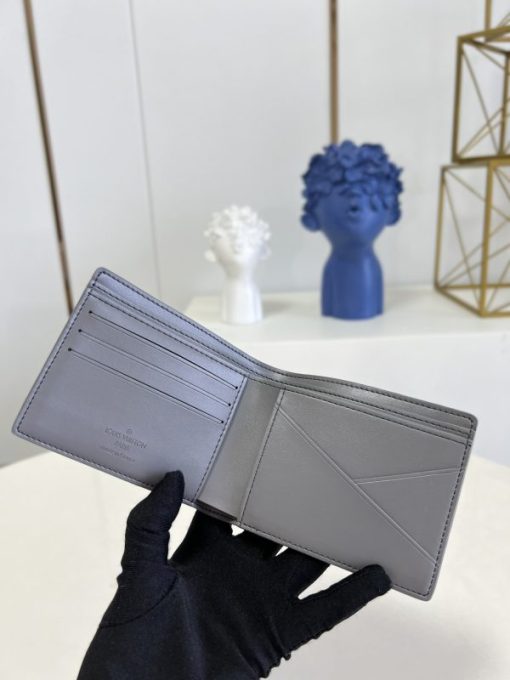 LV Wallet - Image 3