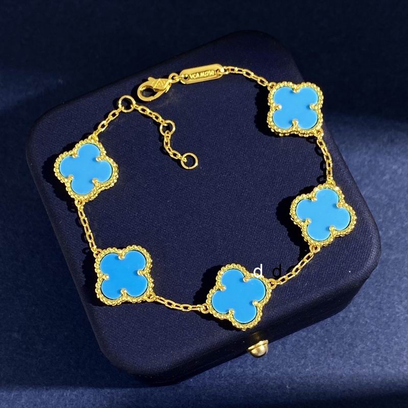 Bracelet 2026 | Drip Kickz Bracelet