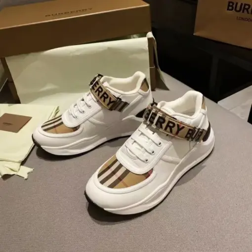 Burberry Sneaker - Image 3