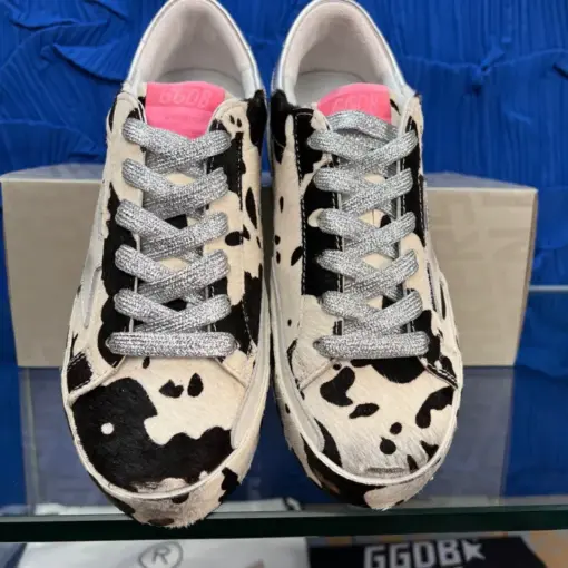 GGDB Sneaker - Image 3