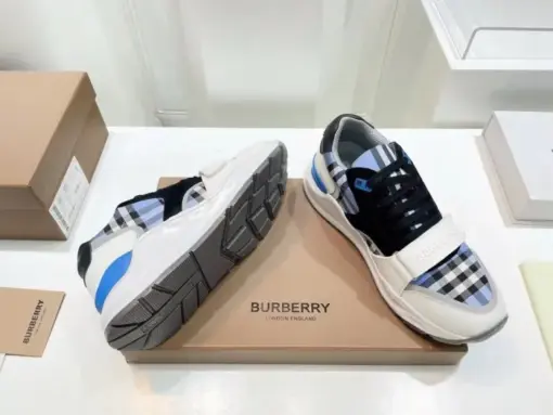 Burberry Sneaker - Image 2