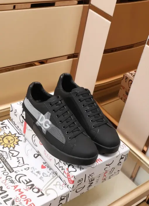 Dolce Gabbana Sneaker - Image 2