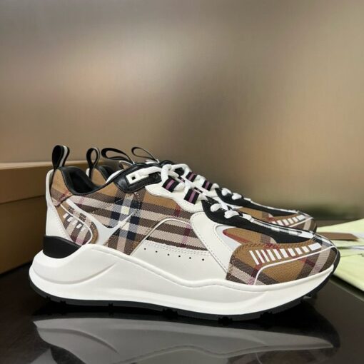 Burberry Vintage Check Low-Top Sneaker Check