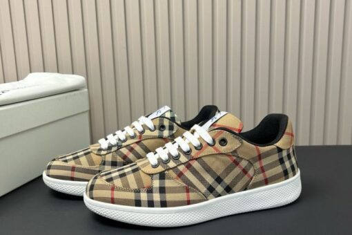 Burberry Check Terrace Sneaker 2025