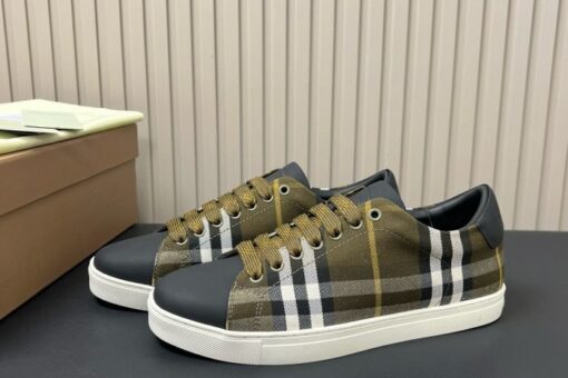 Burberry Check Sneaker 2025