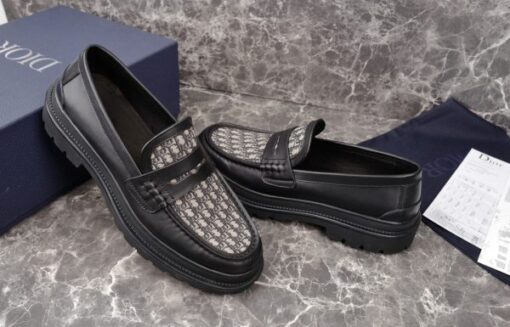 Dior Loafer - Image 4