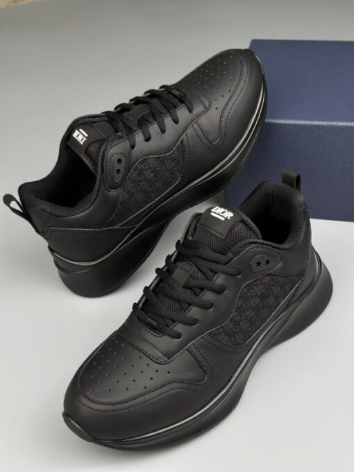 Dior B25 Sneaker - Image 3