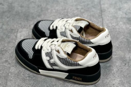 Fendi Sneaker 2025