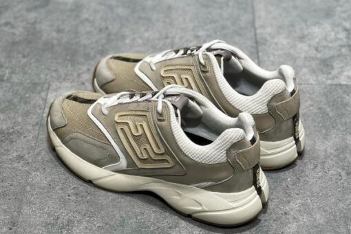 Fendi Sneaker 2025