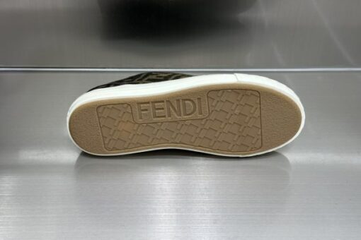 Fendi Sneaker 2025