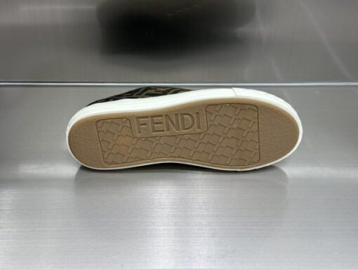 Fendi Sneaker - Image 3