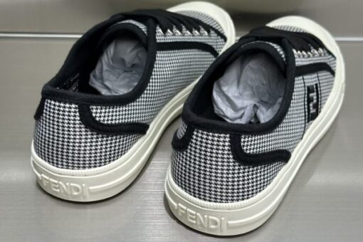 Fendi Sneaker 2025