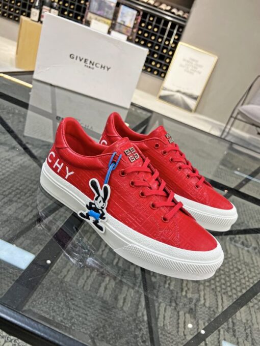 Givenchy Sneaker