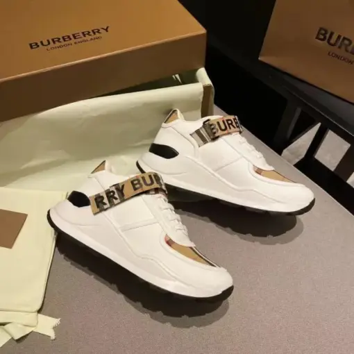 Burberry Sneaker - Image 4