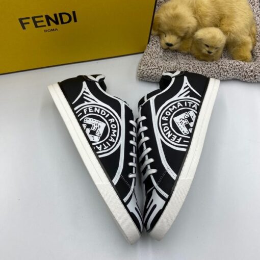 Fendi Sneaker - Image 3