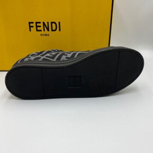 Fendi Sneaker - Image 4