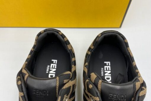 Fendi Sneaker 2025