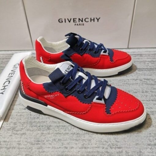 Givenchy Sneaker