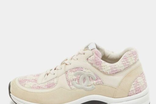 Chanel Cream/Pink Tweed and Leather CC Low Top Sneakers