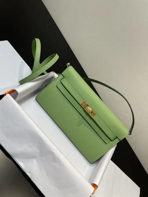 Hermès Kelly Classique To Go wallet Lite Green 2026 | Drip Kickz Hermès Kelly Classique To Go wallet Lite Green - Image 3