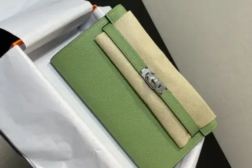 Hermès Kelly Classique To Go wallet Lite Green