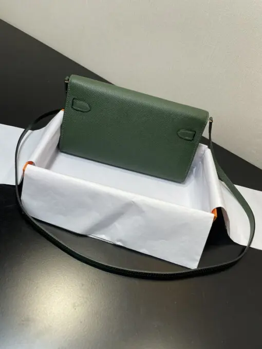 Hermès Kelly Classique To Go wallet Castleton Green 2026 | Drip Kickz Hermès Kelly Classique To Go wallet Castleton Green - Image 2