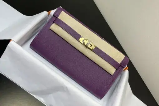 Hermès Kelly Classique To Go wallet Purple