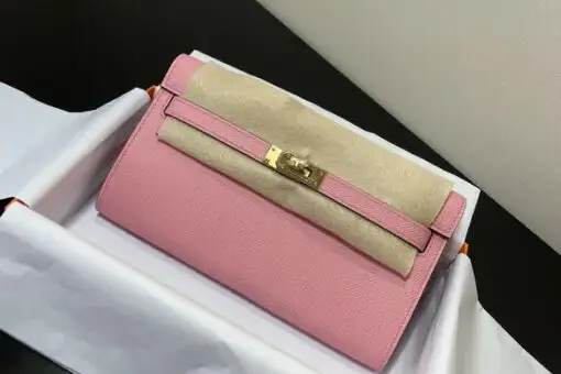 Hermès Kelly Classique To Go wallet Bag Dusky Rose Corella