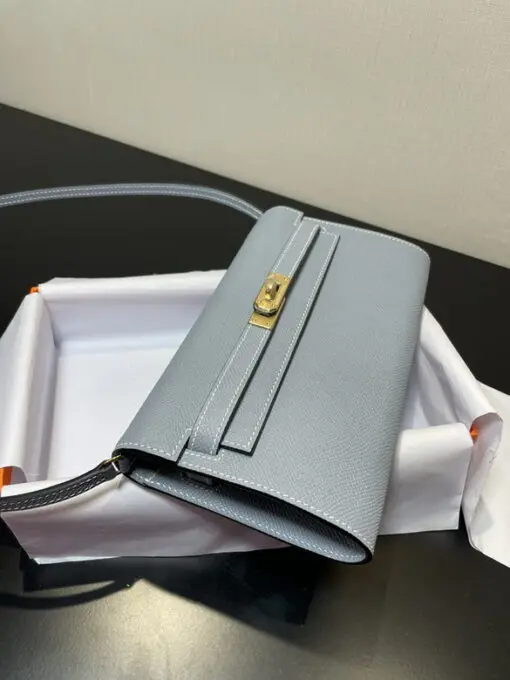 Hermès Kelly Classique To Go wallet Bag Glaze Gray 2026 | Drip Kickz Hermès Kelly Classique To Go wallet Bag Glaze Gray - Image 2